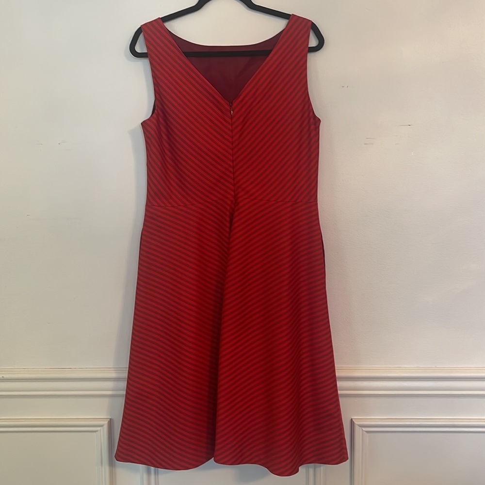 Isaac Mizrahi Red Stripe A-line Fit & Flare Sleeveless Dress - Picture 6 of 10